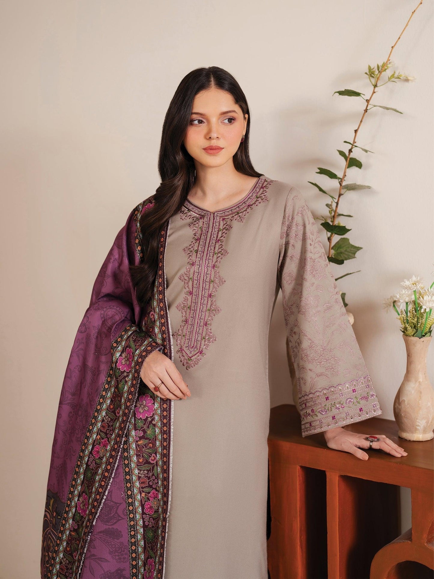 🌸GARNET 3PC Lawn Set – Embroidered shirt,